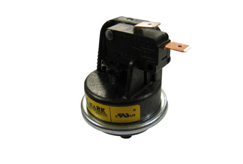 Tecmark Pressure Switch 25 Amp .125” MPT SPNO Plastic | 4010P