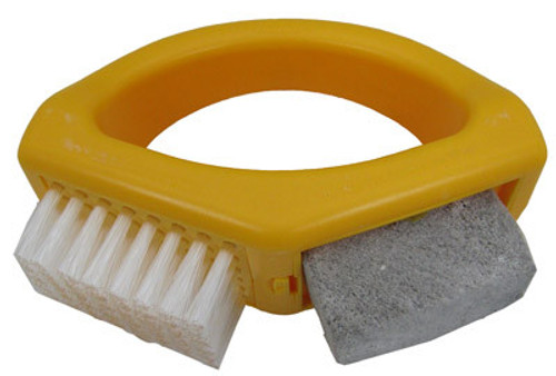 4810 Game Pool & Spa Brush With Pumice