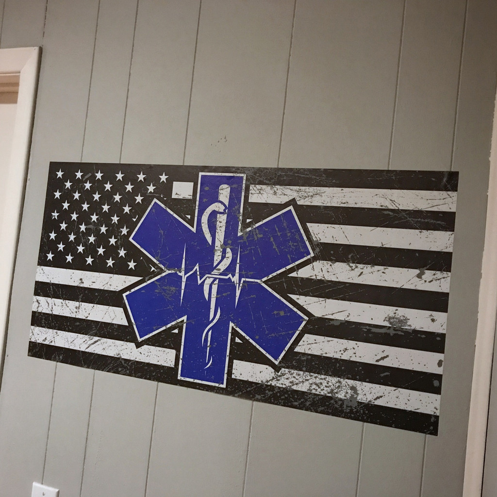 Paramedic Flag - Wall Decal