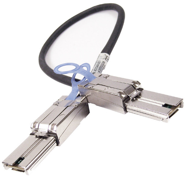 www.discountelectronics.com
 HP 10GbE External Mini-SAS 4x Cable 407344-001