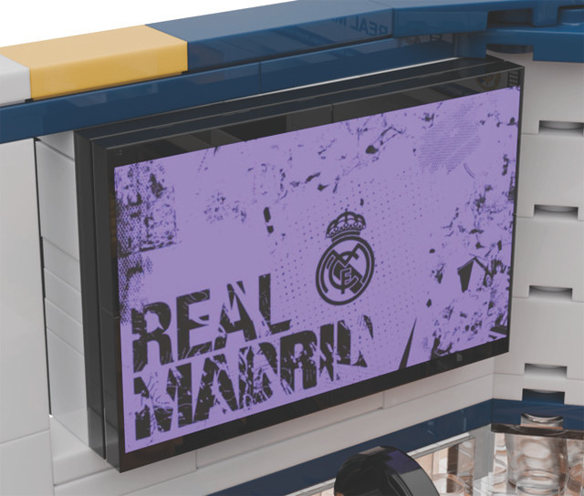 REAL MADRID VESTUARIO 439 PZS 30 CM
