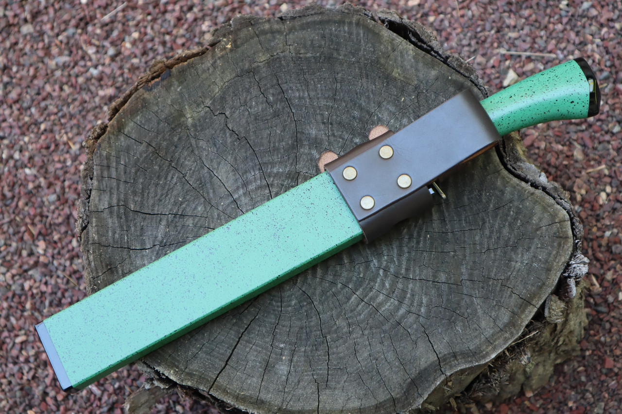 Masano Toyokuni TKA-003 Urusi 8.26" Green Fixed Damascus Hunting Knife