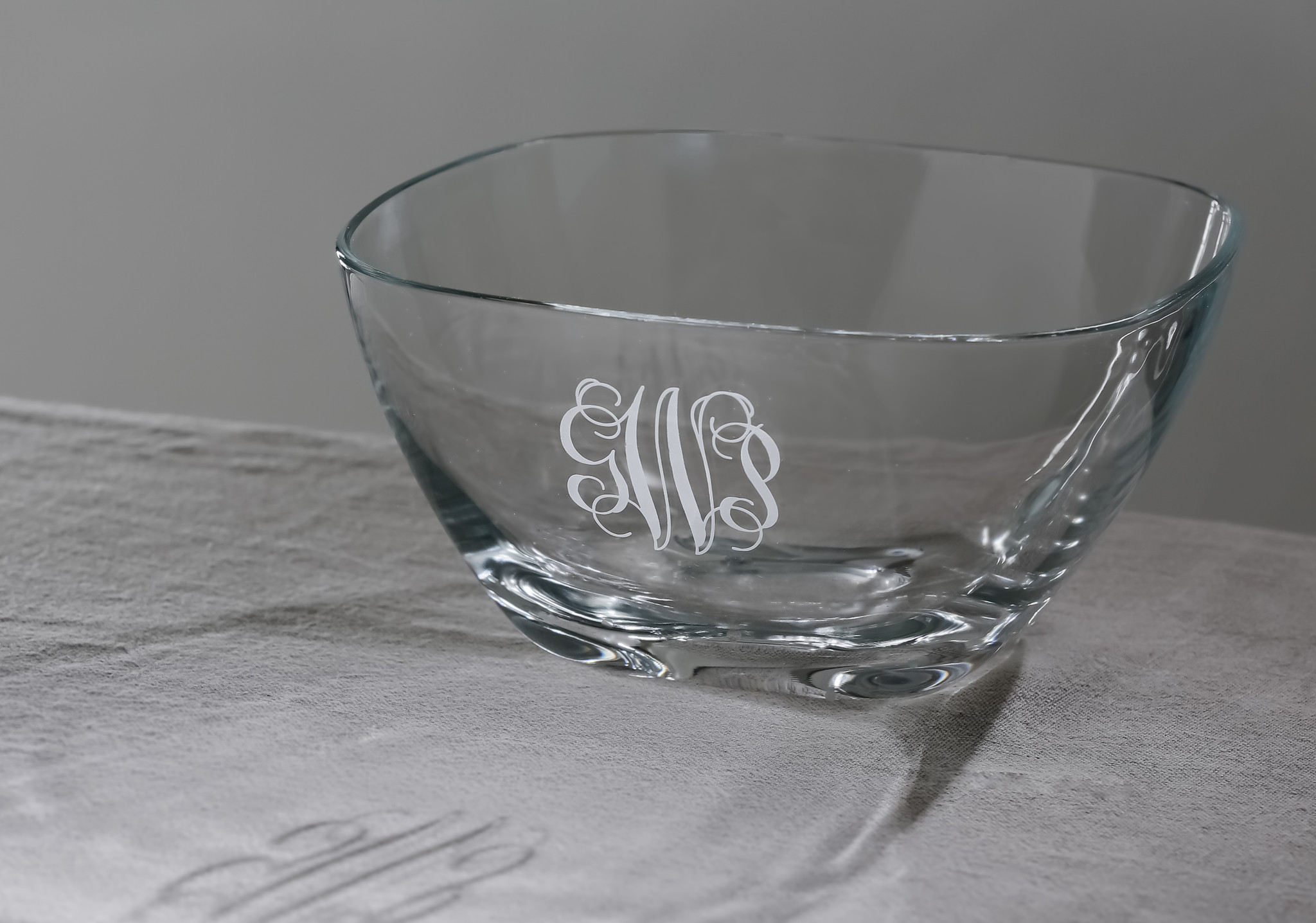 Aviva 9” Personalized Occasional Bowl