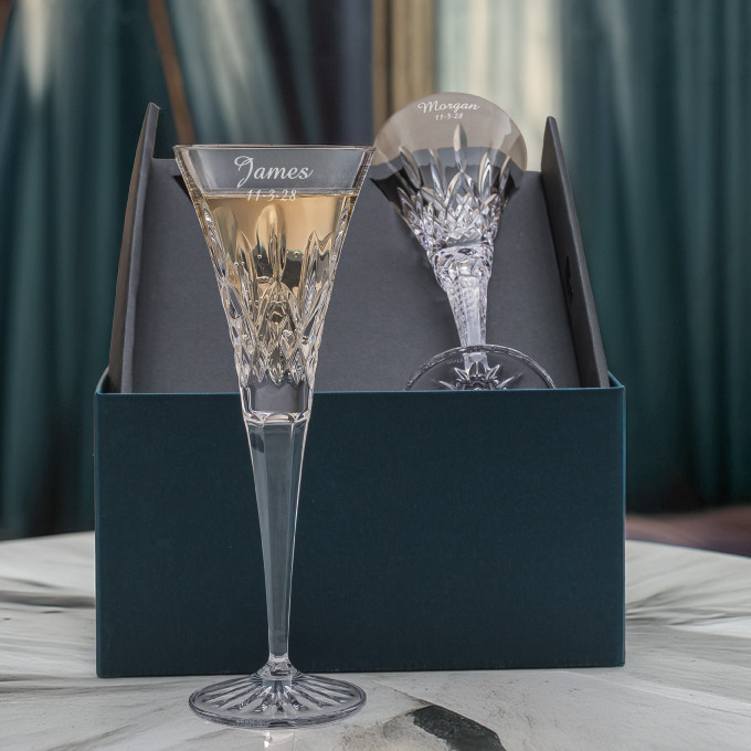 toasting Flutes