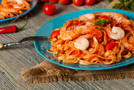 Linguine with Shrimp & Tomatoes