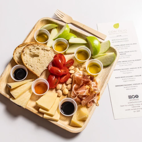 The Con' Olio Olive Oil & Balsamic Flavor Experience