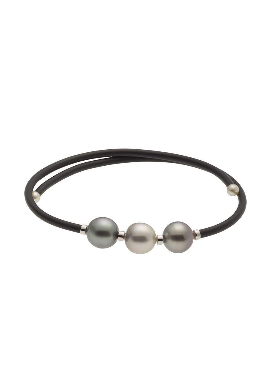 colored pearl bracelet