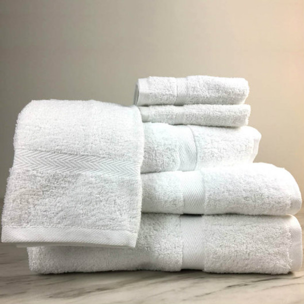 Plush White Bath Towels in Bulk