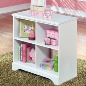 Kids Desks & Storage