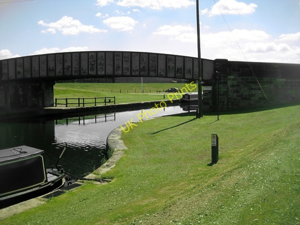 Photo 6"x4" Kings Road Bridge, Foxholes Normanton\/SE3822 c2010