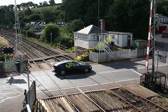 Photo 6"x4" Crediton: level crossing Crediton c2006