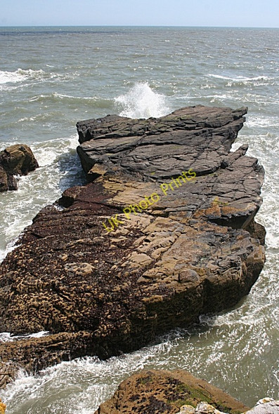 Photo 6"x4" Offshore Rock Collieston\/NK0328 c2010
