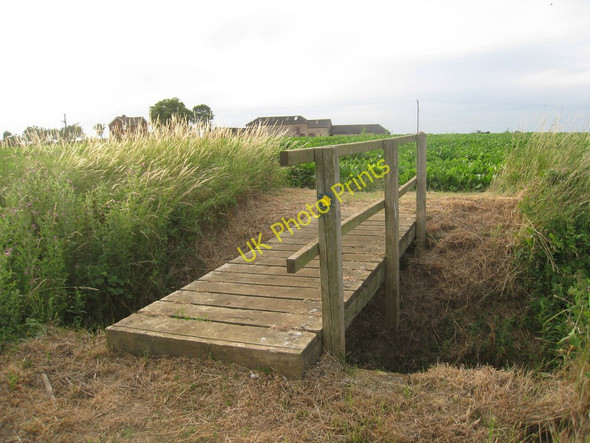 Photo 6"x4" Footbridge near Mount Pleasant Farm Waddingham c2010