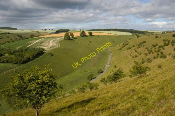 Photo 6"x4" View from Cow Wold, near Thixendale Thixendale c2010