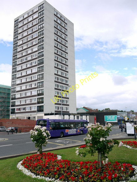 Photo 6"x4" Crowhall Towers, Felling Felling c2010