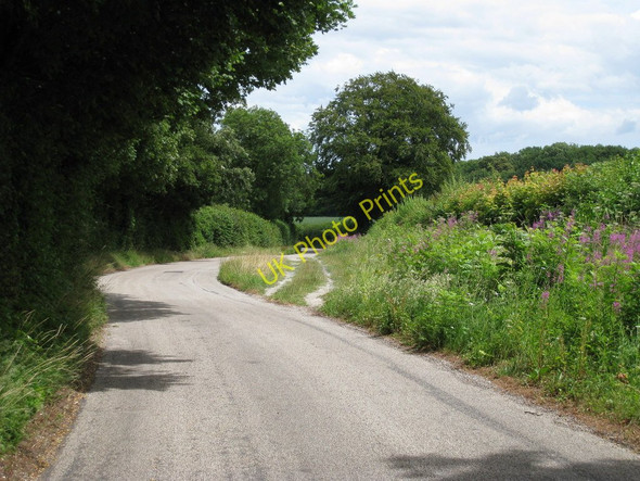 Photo 6"x4" Wick Lane Gravel Castle c2010