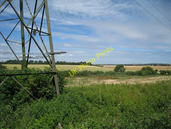 Photo 6"x4" Fields and Pylon Buttsole c2010