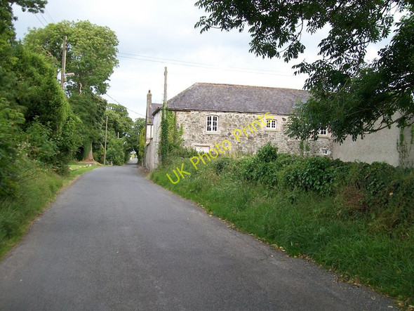 Photo 6"x4" Traditional farm buildings on Middle Tollymore Road Newcastle\/J3732 c2010