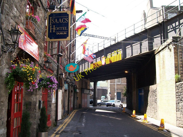 Photo 6"x4" Railway bridge crossing Frenchman's Lane Dublin\/O1534 c2010