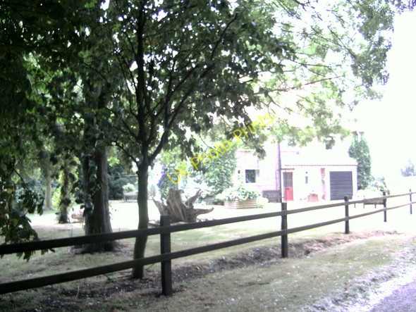 Photo 6"x4" Marsh House in the sunlight Berrygate Hill c2010