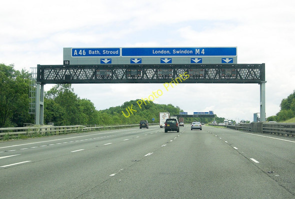 Photo 6"x4" M4 near Dodington Chase (1) Hinton\/ST7376 c2010