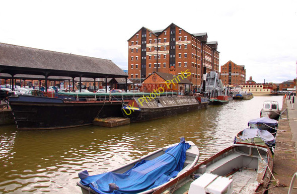 Photo 6"x4" The Barge Arm of Gloucester Docks Gloucester c2010