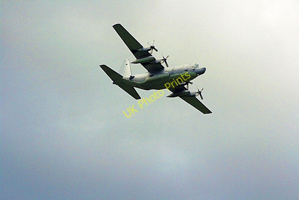 Photo 6"x4" Hercules Flying Low over Coniston High Water Head c2010