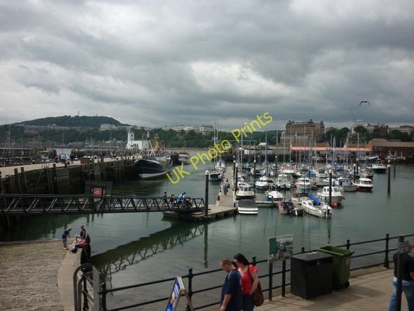 Photo 6"x4" Scarborough Harbour Scarborough\/TA0388 c2010