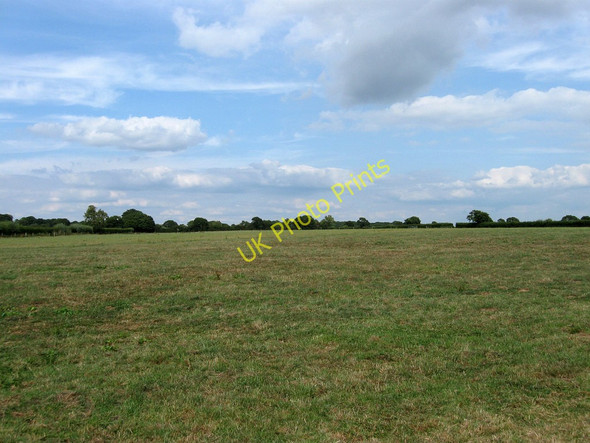 Photo 6"x4" House Field Chalvington c2010
