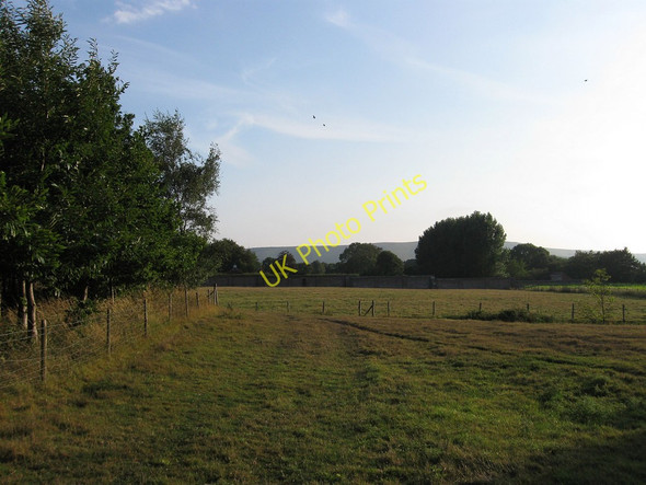 Photo 6"x4" Barn Field Selmeston c2010