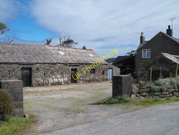 Photo 6"x4" Traditional farm buildings on Lon Fudr Dinas\/SH2636 c2010