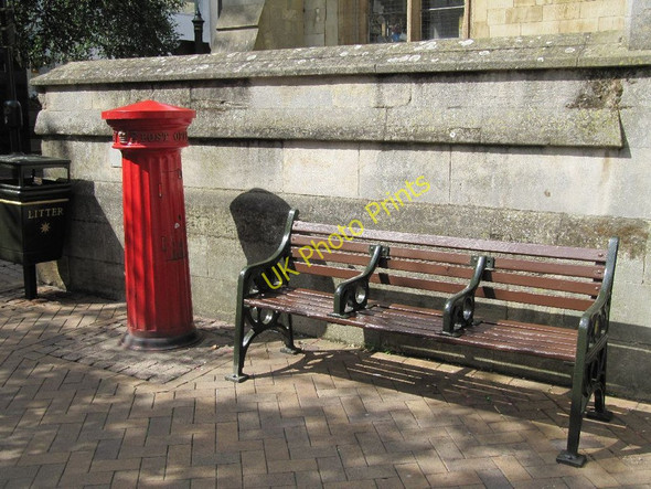 Photo 6"x4" Postbox by the town hall Banbury\/SP4540 c2010