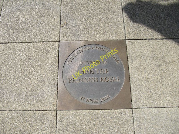 Photo 6"x4" Plaque in the pavement Banbury\/SP4540 c2010
