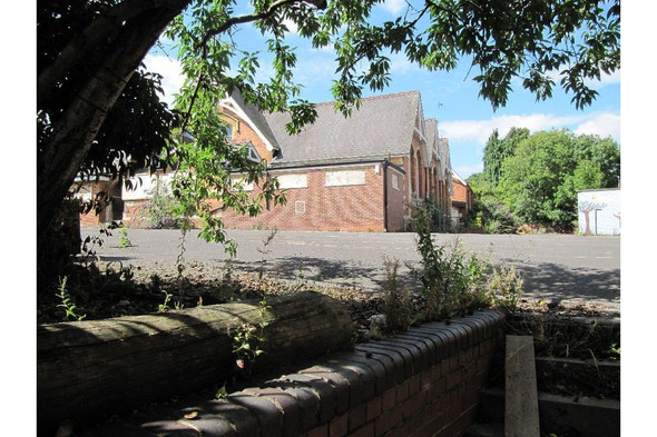 Photo 6"x4" View through the gates Banbury\/SP4540 c2010