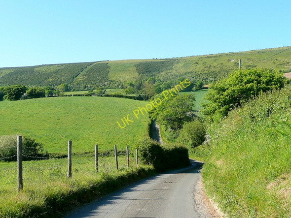 Photo 6"x4" Purbeck Hills ahead Swanage c2010