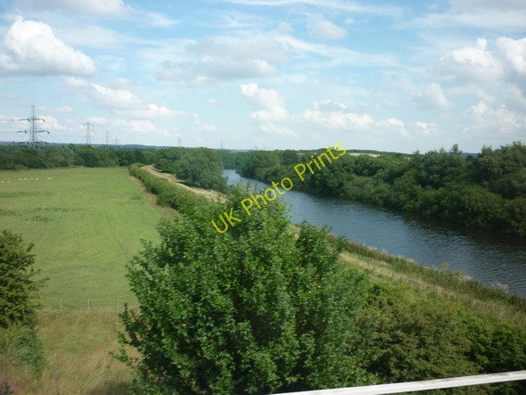 Photo 6"x4" The River Calder Methley Lanes c2010