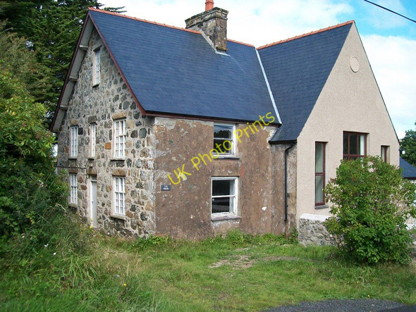 Photo 6"x4" Hen Ysgol  A Ty Ysgol\/ Old School and Master's House at Llangwnnadl Pen-y-graig\/SH2033 c2010