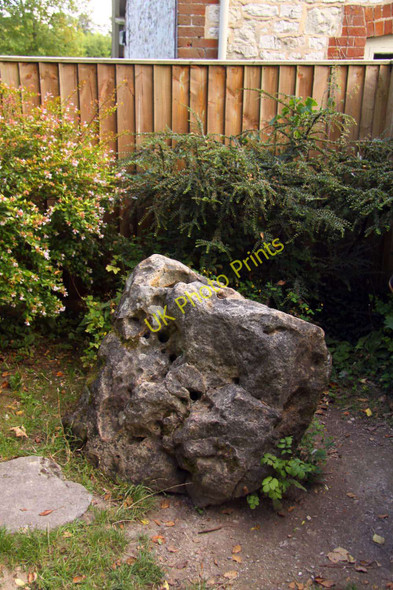 Photo 6"x4" The Blowing Stone in Kingston Lisle Kingston Lisle c2010
