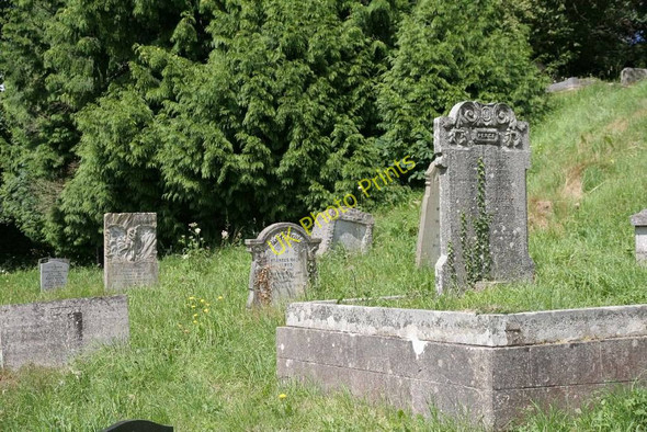 Photo 6"x4" Headstones near the cottage New Radnor c2010