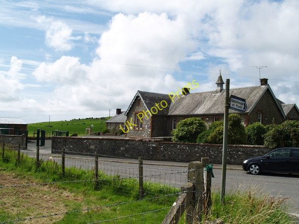 Photo 6"x4" Twynholm Primary School Twynholm c2010