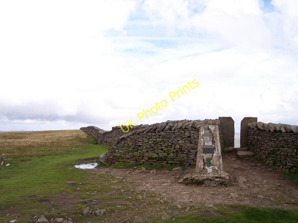 Photo 6"x4" The summit trig point on Whernside Chapel-le-Dale c2010