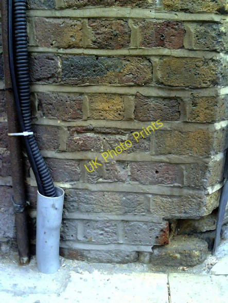 Photo 6"x4" Benchmark on wall of Bermondsey Street viaduct London c2010