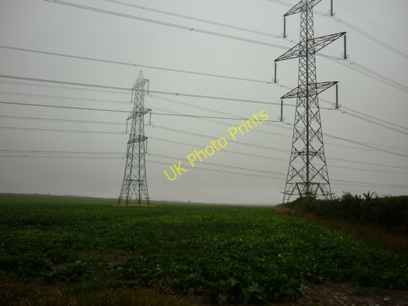 Photo 6"x4" Grey skies and pylons, Burnham Road Burnham\/TA0517 c2010