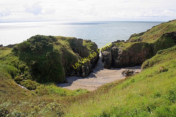 Photo 6"x4" Bogle Hole, Gutcher's Isle Rockcliffe\/NX8453 c2010