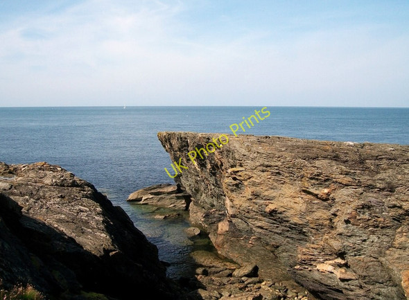 Photo 6"x4" A geo on the western side of the natural arch Rhos-y-llan c2010