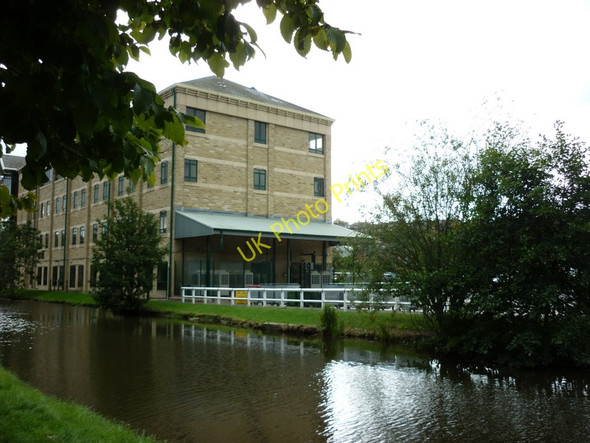 Photo 6"x4" Walking along the Leeds to Liverpool Canal #154 Shipley\/SE1437 c2010
