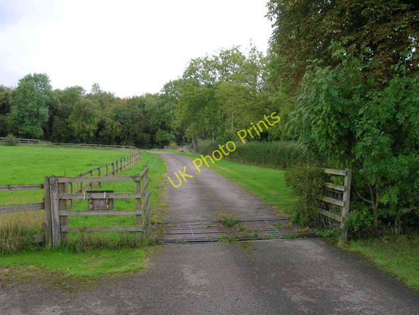 Photo 6"x4" Entrance drive to Bishop's Bridge Farm Bishop's Itchington c2010