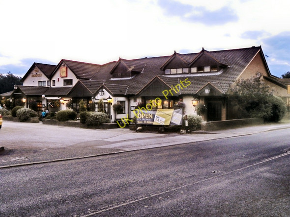 Photo 6"x4" The Highfield Ulnes Walton\/SD5019 c2010