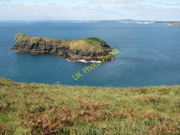 Photo 6"x4" Mullion Island Mullion Cove c2010