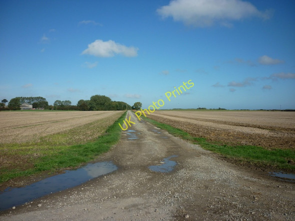 Photo 6"x4" A farm track leading to West Newton Road West Newton\/TA1937 c2010